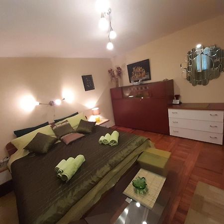 Apartments Palm House Rovinj Bagian luar foto