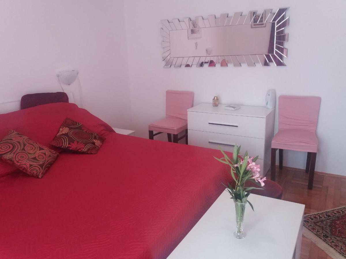 Apartments Palm House Rovinj Bagian luar foto