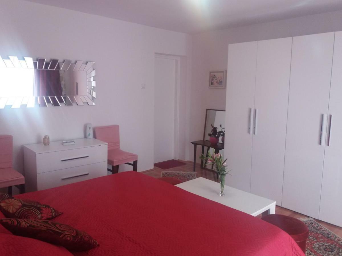 Apartments Palm House Rovinj Bagian luar foto